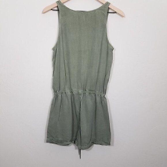 Sneak Peek Tencel Olive Green Romper Size S - Picture 5 of 7